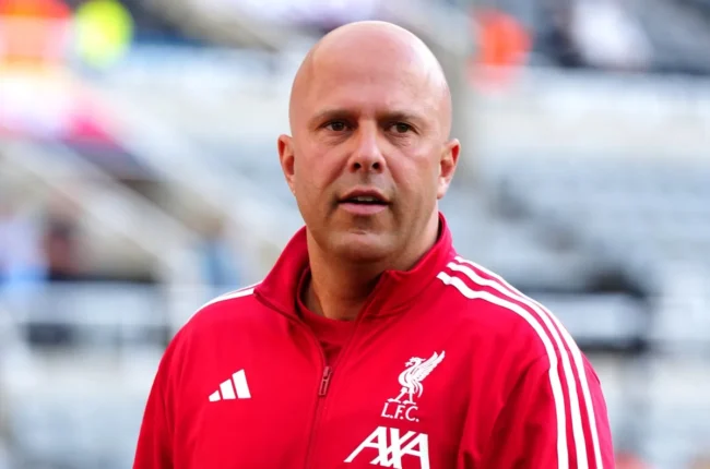 Liverpool Mulai Berantakan, Arne Slot Mulai Ditekan